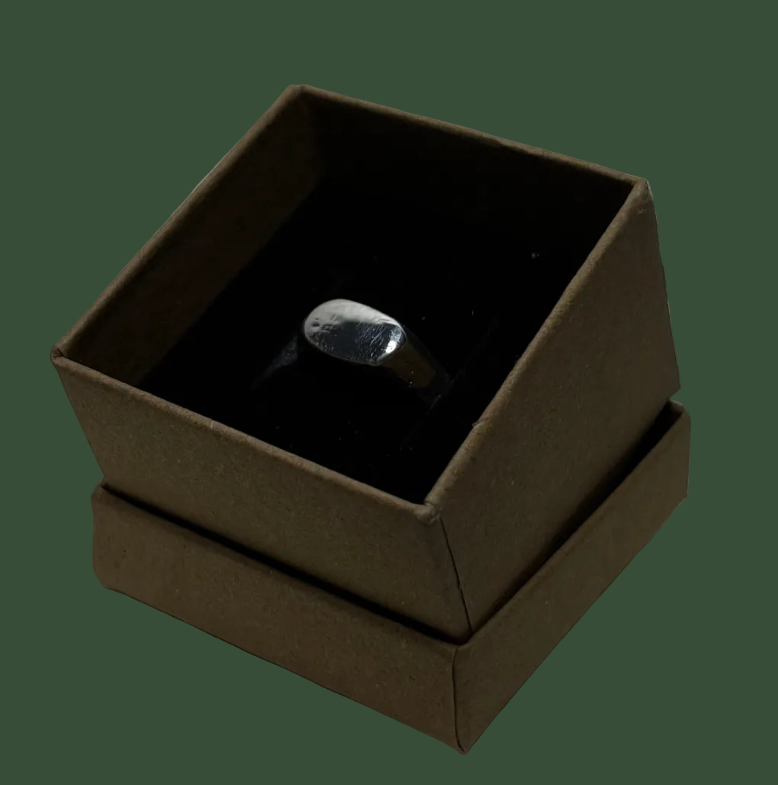 Signet ring No. 1