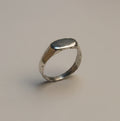 Signet ring No. 1